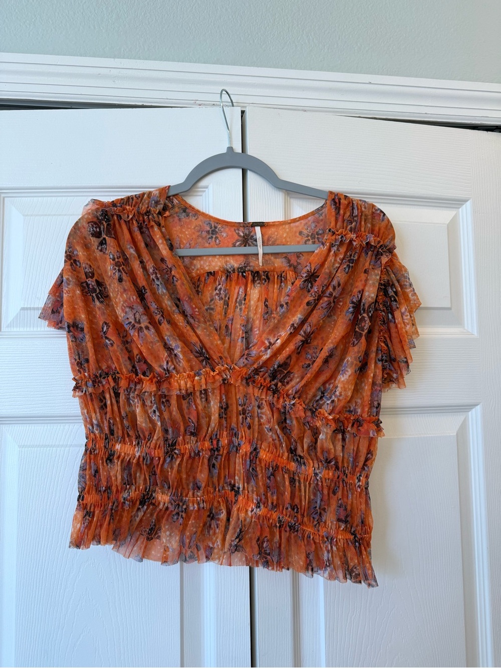 Free People Making Me Smile Orange Floral Crop Top L - Picture 2 of 5